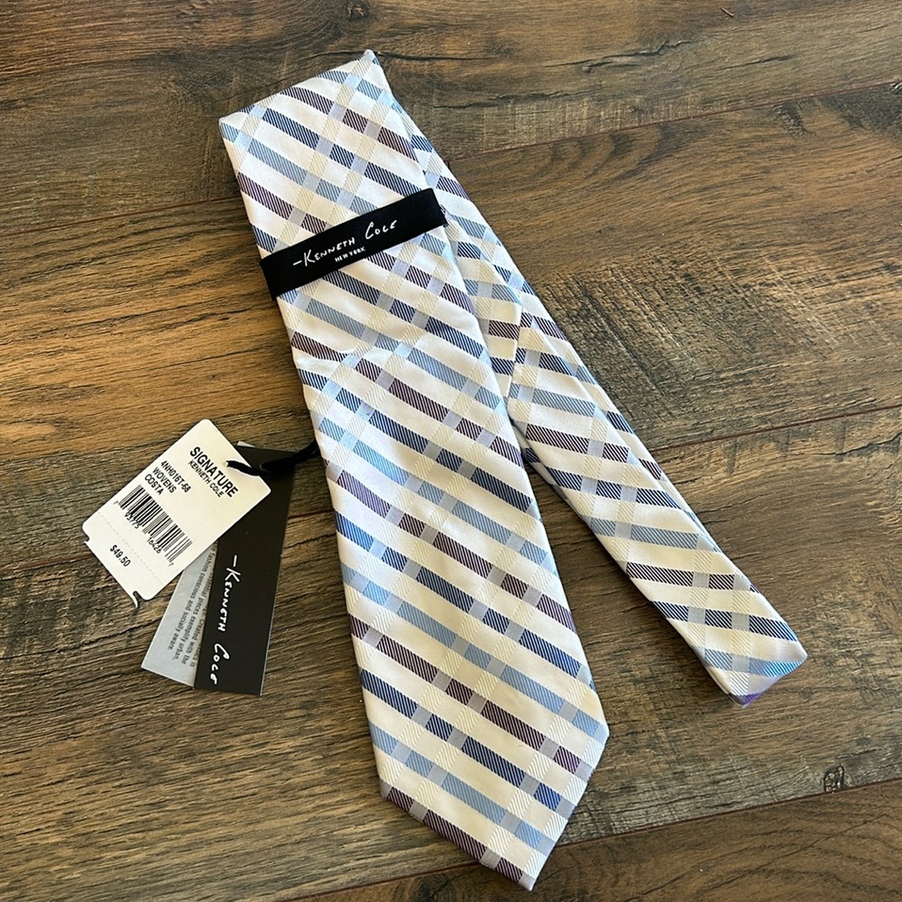Kenneth Cole New York Handmade Cream Plaid Silk Tie
